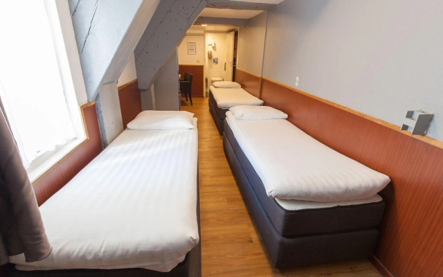 Travel Hotel Amsterdam