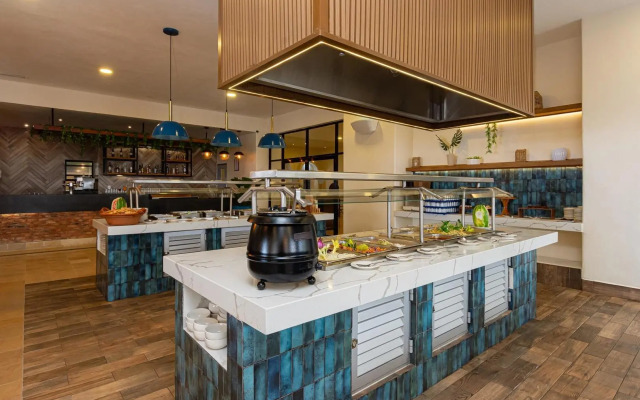 Tesoro Ixtapa Beach Resort