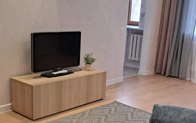 Апартаменты на Проспекте Октября  87