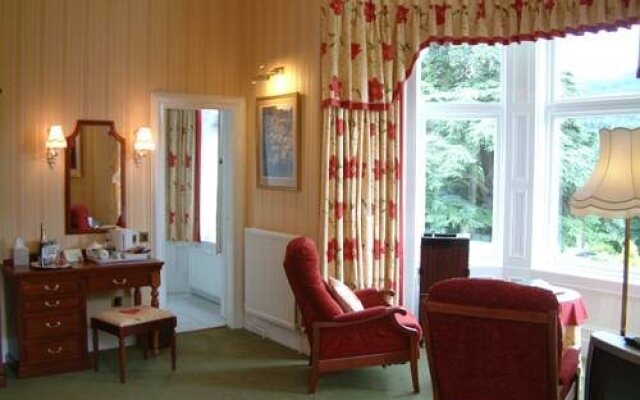The Green Park Hotel