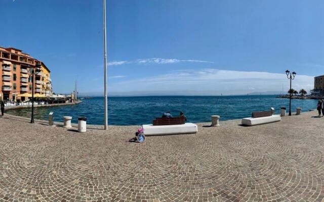 Exclusive sea view apartment-Molo 4