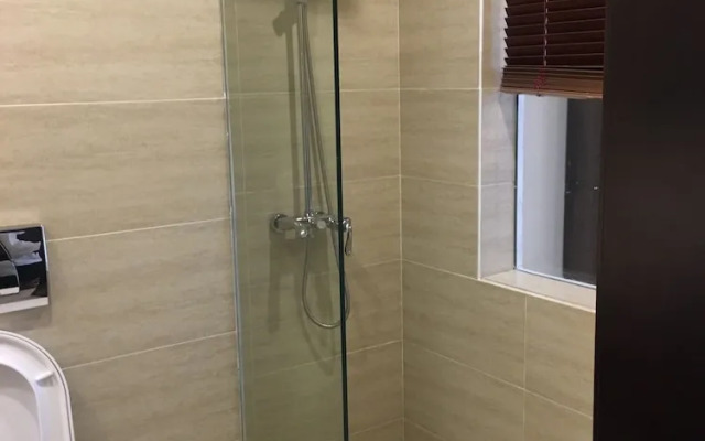 Golden Tulip Agulu Lake Hotel & Resort