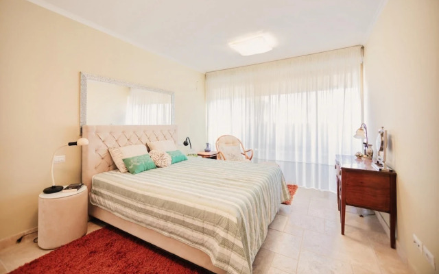 I Giardini del Sole con Piscina by Wonderful Italy