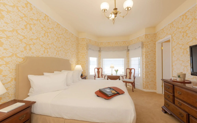 Stanyan Park Hotel