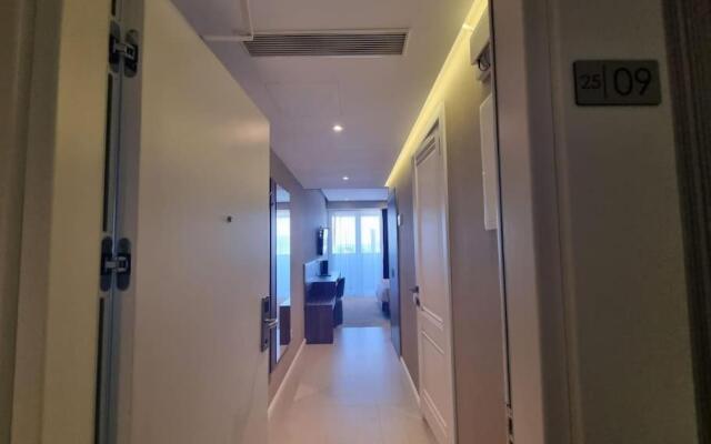 Leo Group BEST STUDIO 2509 Alliance Palace