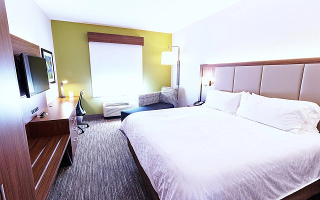 Holiday Inn Express Hotel & Suites Crestview by IHG