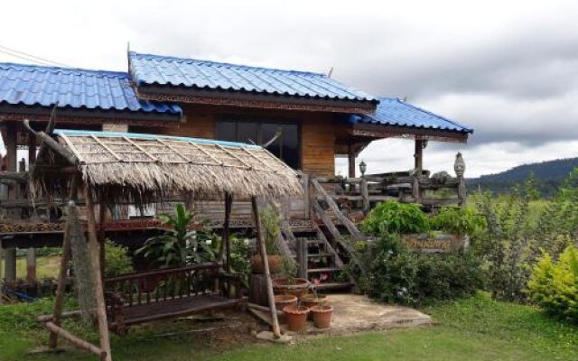 Phu Aram Khao Kho Resort