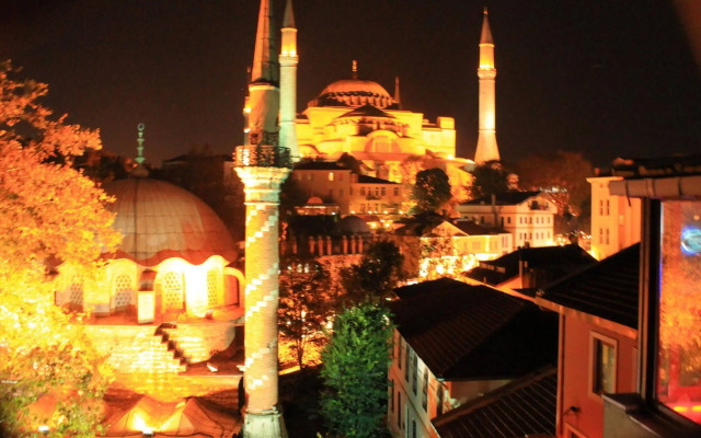 Modern Sultan Hotel