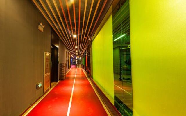 Yujin Hotel