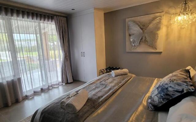 Rox and Sea Country Lodge