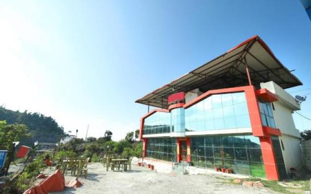 OYO Flagship 35774 Bamboo Safari