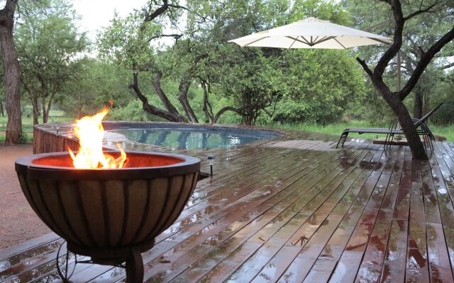 Mvuradona Safari Lodge