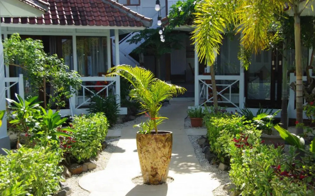 The High Dive Gili Gede