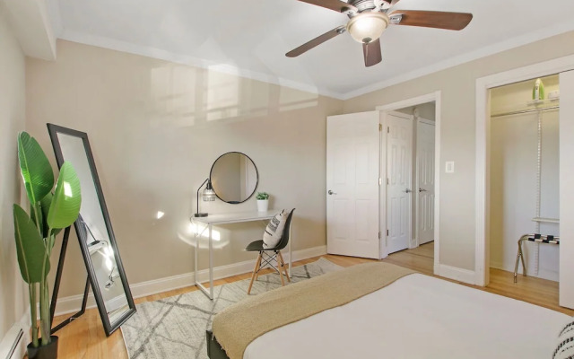 Charming 1BR Apt in Arlington Heights