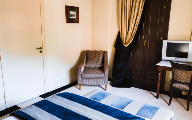 Trikolonion Country Hotel