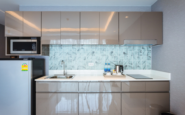 Patong Bay Residence