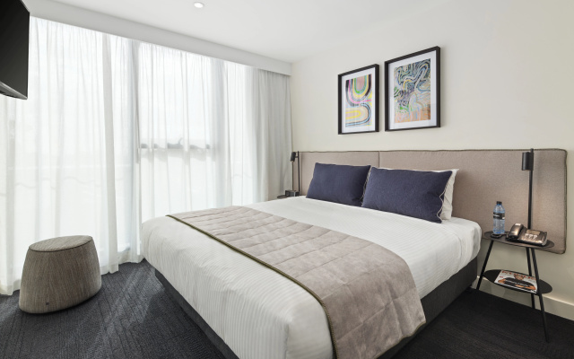 Quest St Kilda Road – Guest Rooms – Melbourne