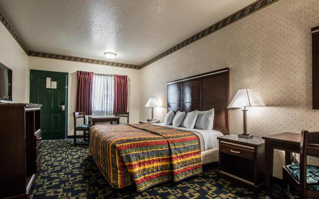 Motel 6 Oceanside, CA Marina / Camp Pendleton