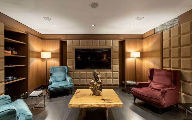 The Emblem Prague Hotel - Preferred Hotels & Resorts
