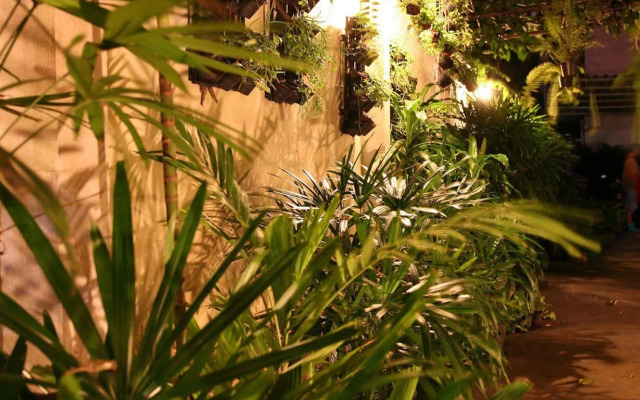 Rajata Hotel