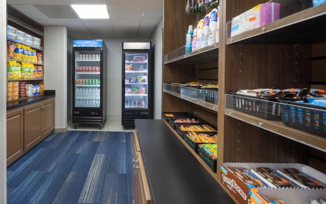 Holiday Inn Express Coventry S - West Warwick Area