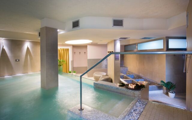 Blu Suite Resort