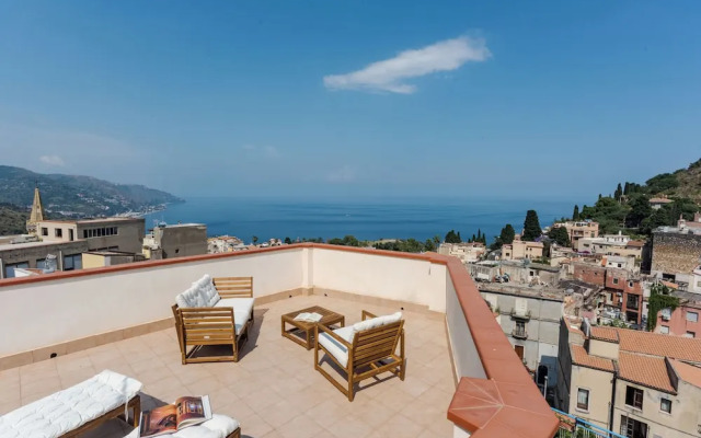 Giardino degli Aranci with Terrace by Wonderful Italy