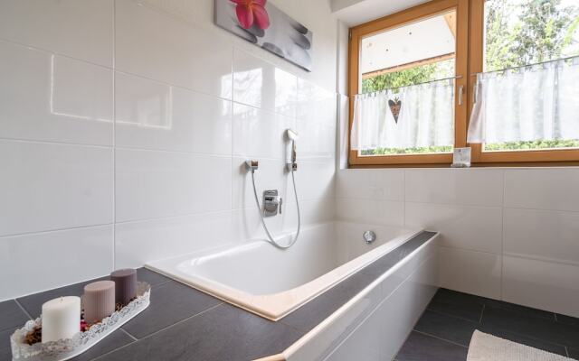 Boutique Apartment in Ellmau With Parking