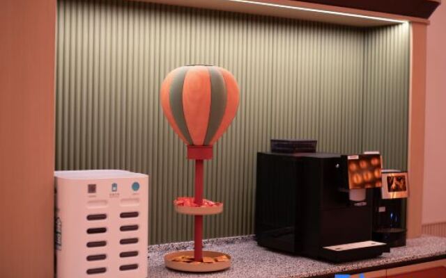 Orange Hotel (Nanjing Liuhe Longchi Metro Station)