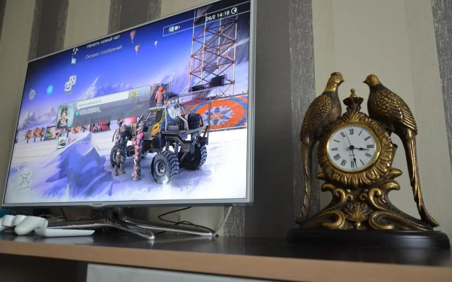 Apartments on Avksentiyevskogo