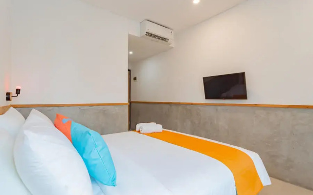 Sans Hotel Andalucia Pasteur Bandung