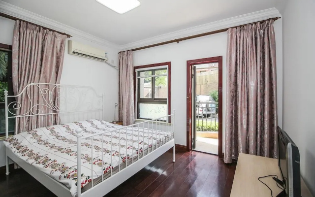 Ellies Apartment Biyun Branch