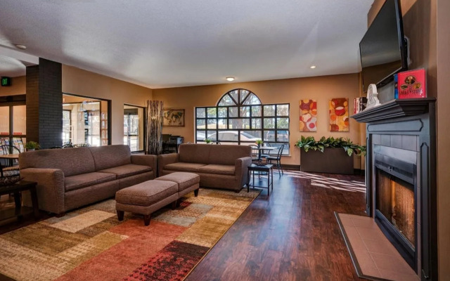 Guest Inn & Suites - Midtown Medical Center