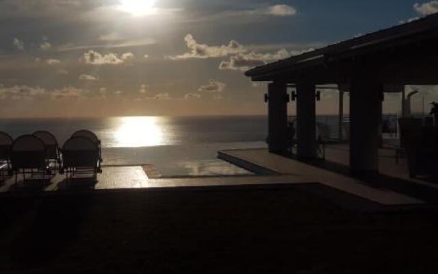 White Club Residence