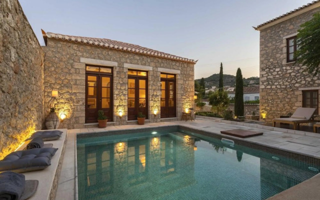 Mare Monte Luxury Suites