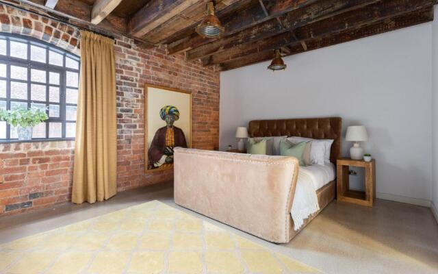 The Birmingham Newtown Collection