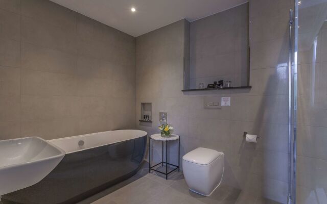 Oatlands Park Hotel