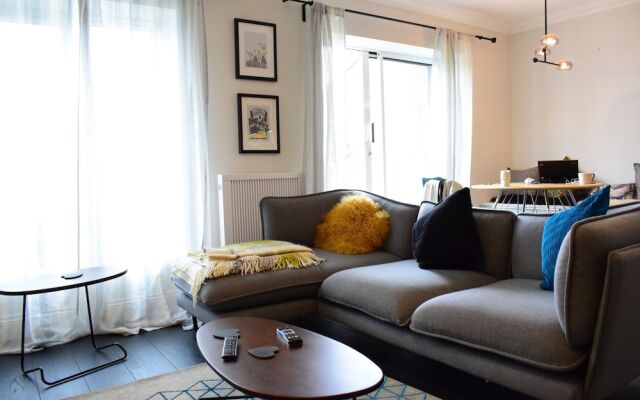 2 Bedroom Apartment In Dublin