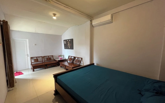 SPOT ON 94634 Homestay Griya Sunarti