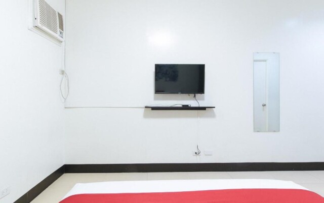 RedDoorz Plus @ EDSA Congressional