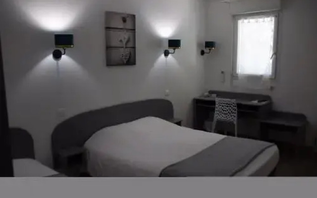 Rev'hotel