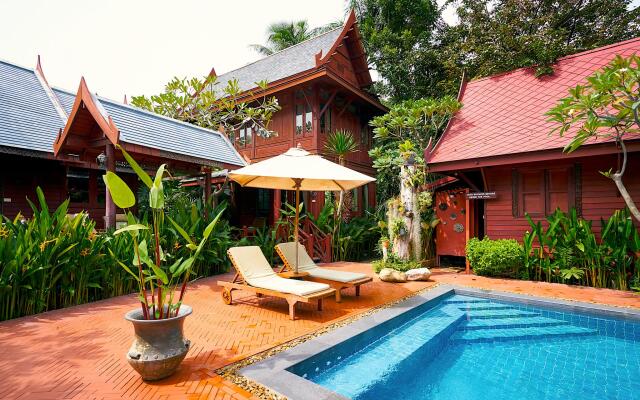 Ruen Kanok Thai House