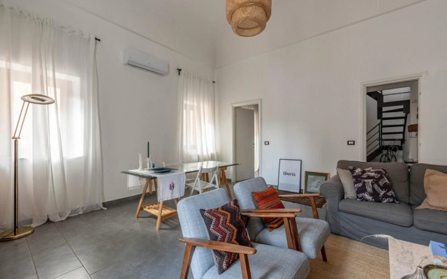 Candelai Apartment With Terrace