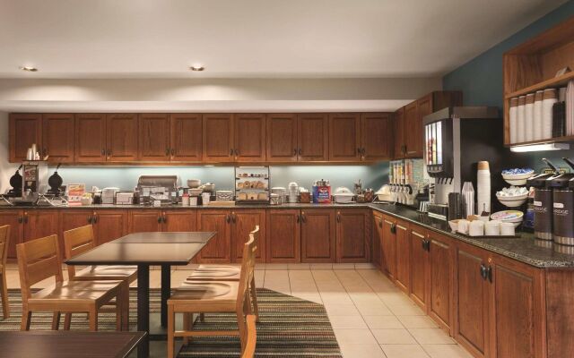 Country Inn & Suites by Radisson, Bentonville South - Rogers, AR