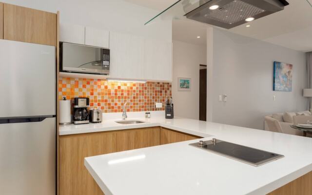 New Condo In Nice Vacation Complex - 5 People