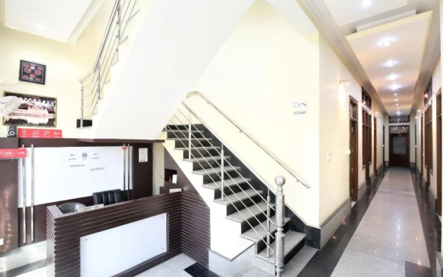 Dhingra Residency by OYO Rooms