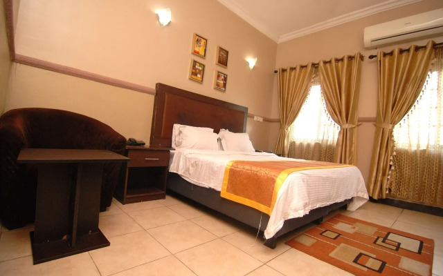Trafford Hotel