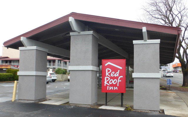 Red Roof Inn Redding