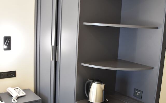 Shishly Palace Hotel