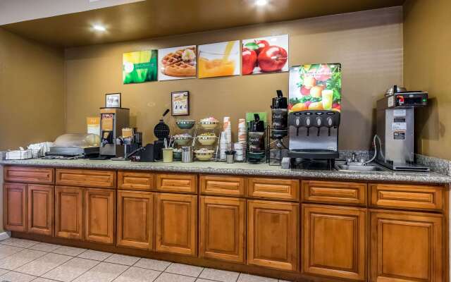 Quality Inn Fresno Near University